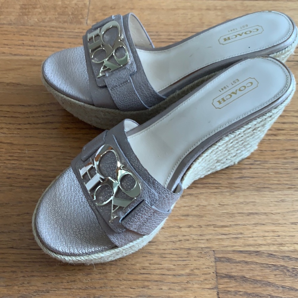 Coach Carlana wedge heel sandals sz 6.5 Antique Gold with Cute wedge